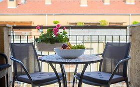 Tuscany Garden-Free Parking-Balcony-Ac- Elevator
